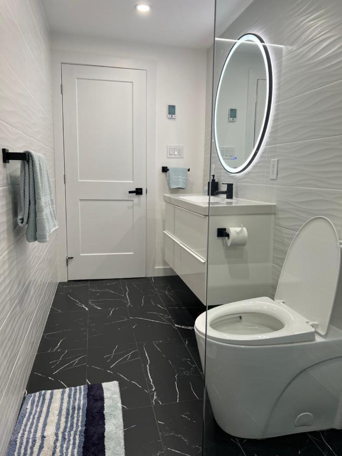 The Croft House - 2 Bedroom 1 Bathroom Suite Burlington Exteriér fotografie